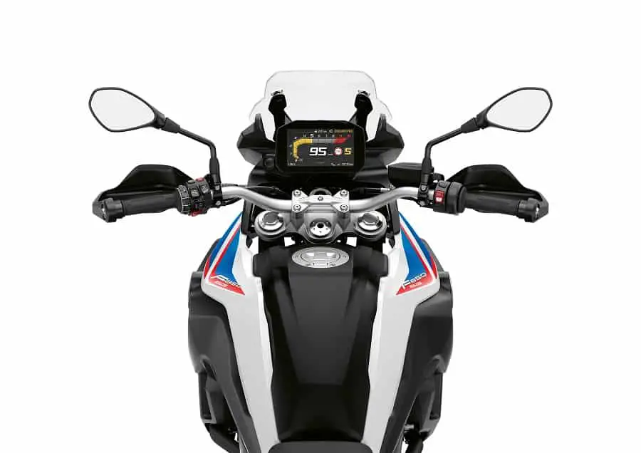 Wide handle bars of BMW R 850 GS