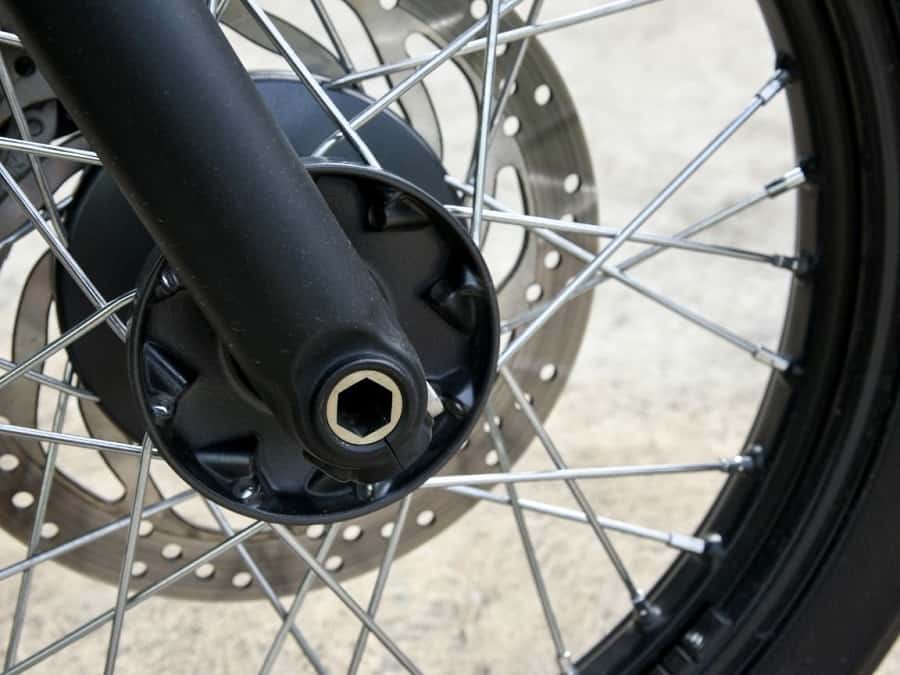 Wire wheel spokes