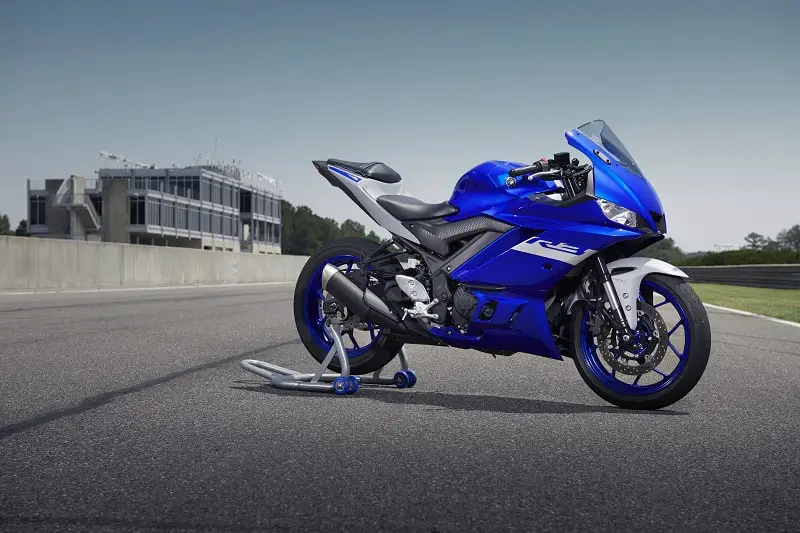 The Yamaha R3 is less than half the price of the R6