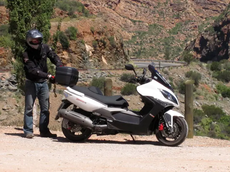 Road trip on a Kymco Exciting 500i scooter