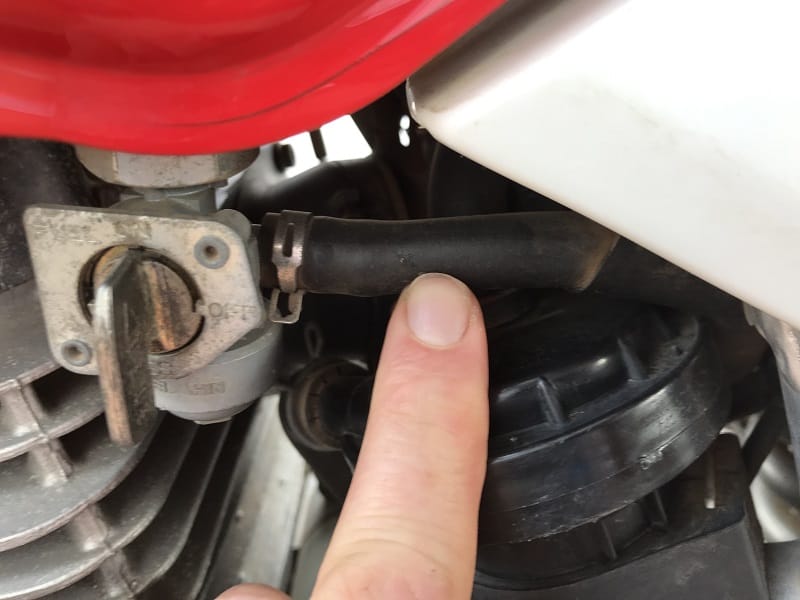 Honda XR650L gas line