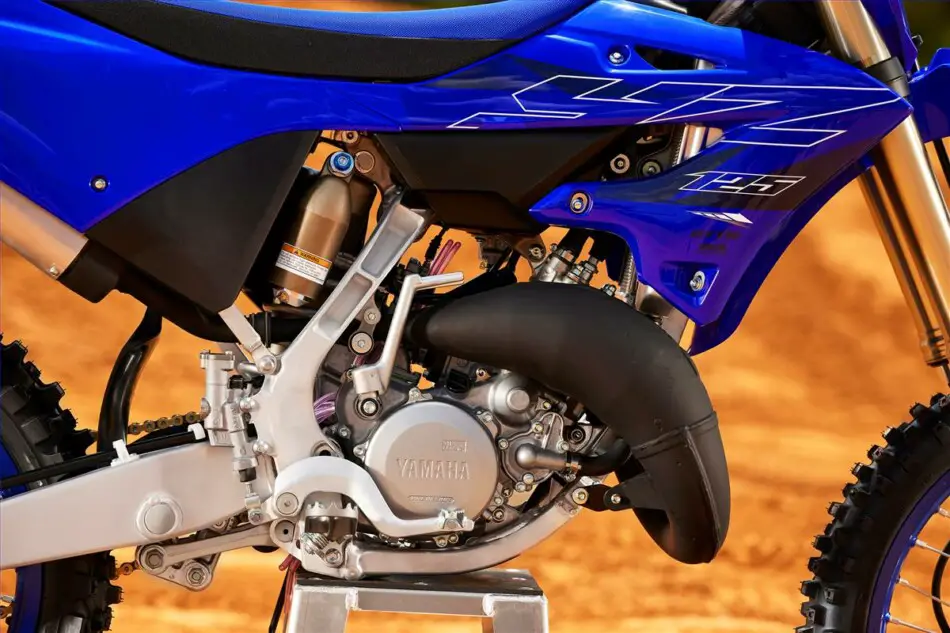 Yamaha YZ125 engine