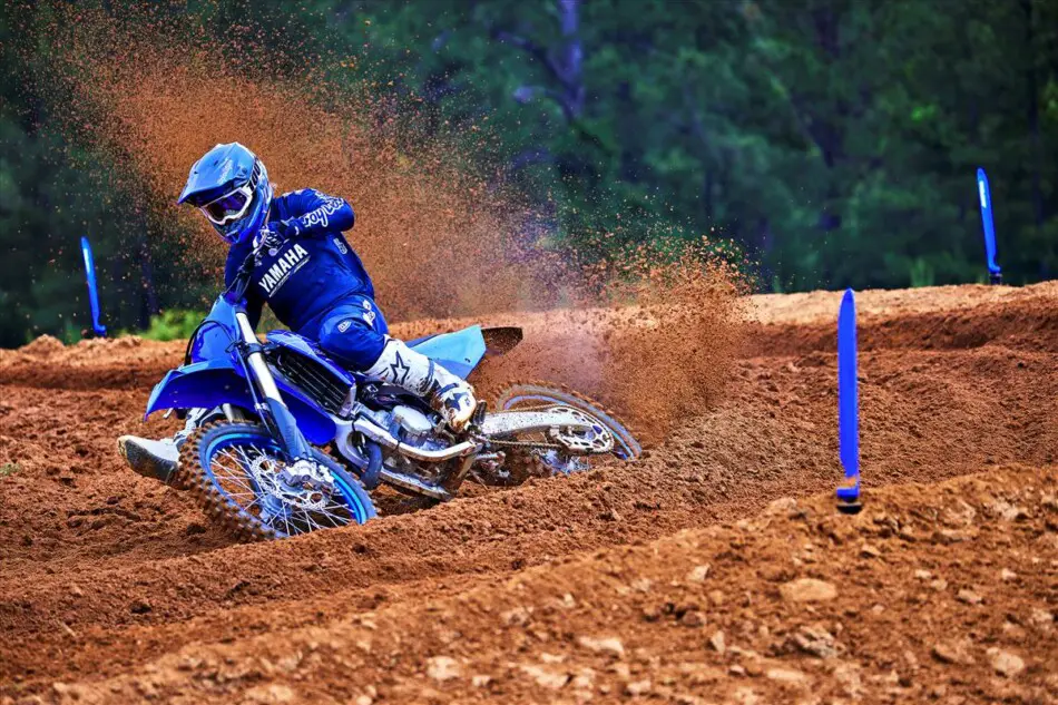 Yamaha YZ125 handling